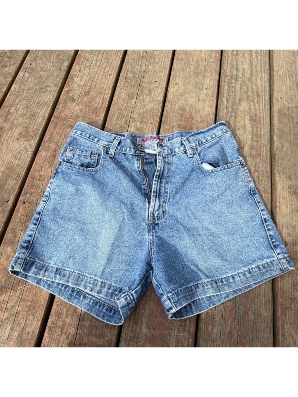 Vintage Silver Jeans Co. High-Waisted Light Wash Denim